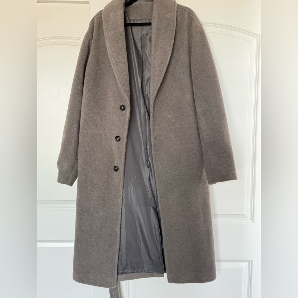 Men’s Minimalist Gray Long Overcoat Belted